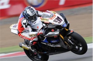 http://www.roadracerx.com/wp-content/uploads/2010/07/haslam-just-misses-out-on-silverstone-front-row-300x198.jpg