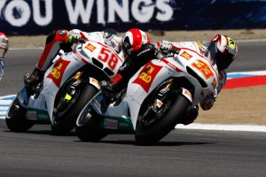 http://www.roadracerx.com/wp-content/uploads/2010/08/Melandri_10GP09_1833_AN-300x200.jpg